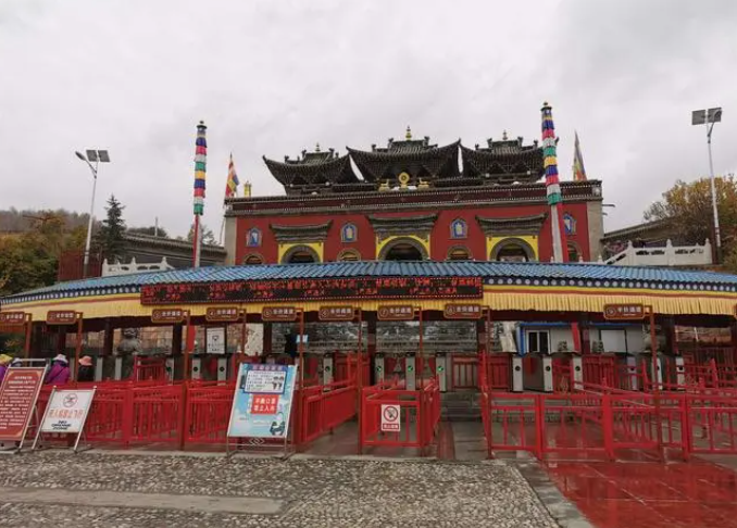 塔尔寺.png
